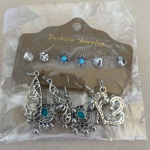 NWT Fashion Jewelry 6 Pairs Of Earrings Silvery Colored